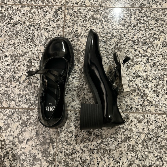 Zara Shoes - Zara Patent Black Heeled Mary Jane Shoes Size 5 NWT